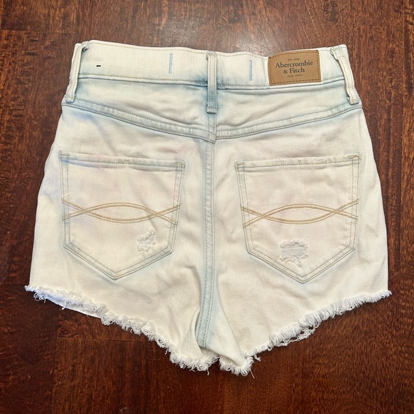 🎀2 for $15🎀 Abercrombie High Rise Short - Picture 2 of 6